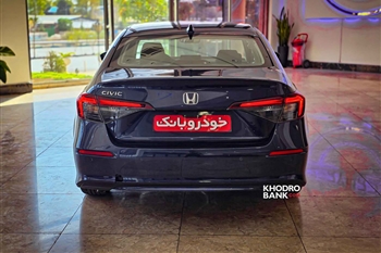 بررسی جامع هوندا سیویک؛ افسانه‌ای که به ایران برگشت + عکس - 12